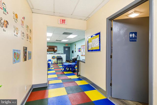 5819 GERMANTOWN AVE, Philadelphia, PA 19144