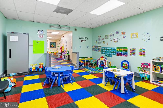 5819 GERMANTOWN AVE, Philadelphia, PA 19144