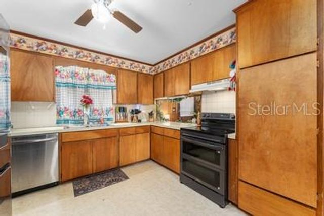 8235 SW 203RD COURT, Dunnellon, FL 34431