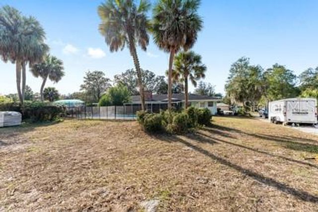 8235 SW 203RD COURT, Dunnellon, FL 34431