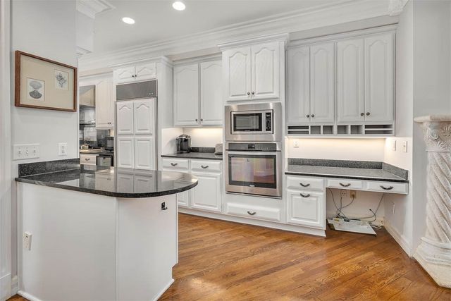 907 Beachview Drive, St Simons Island, GA 31522