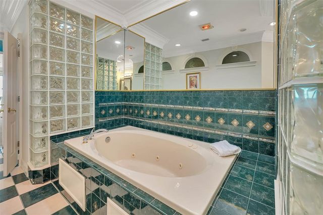 907 Beachview Drive, St Simons Island, GA 31522