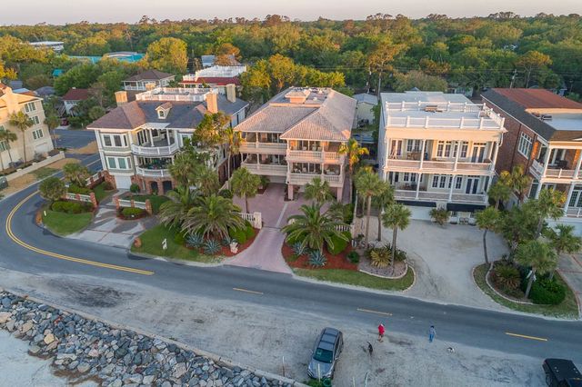 907 Beachview Drive, St Simons Island, GA 31522