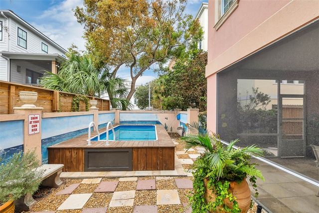 907 Beachview Drive, St Simons Island, GA 31522