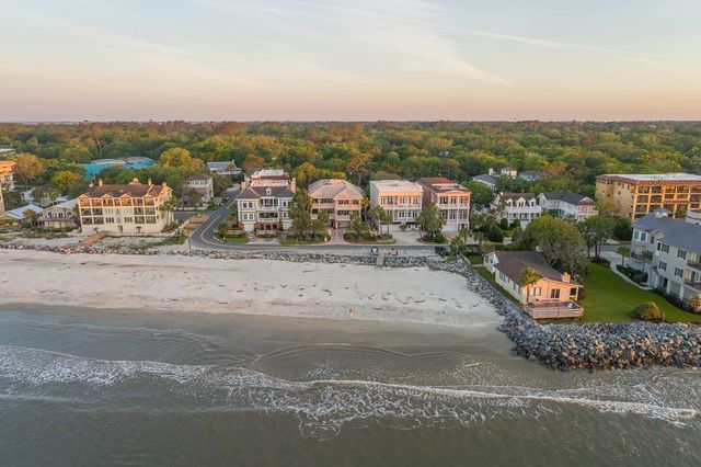 907 Beachview Drive, St Simons Island, GA 31522