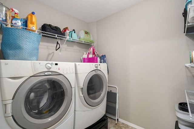 4561 W Tarkio Street, Springfield, MO 65802