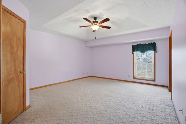 2001 KATY LN, Columbia, MO 65203