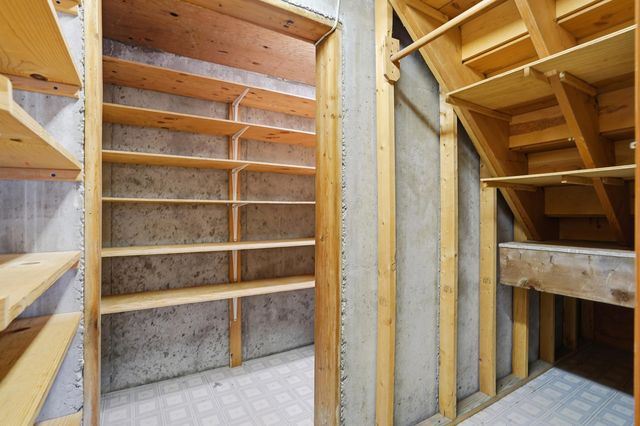 2001 KATY LN, Columbia, MO 65203