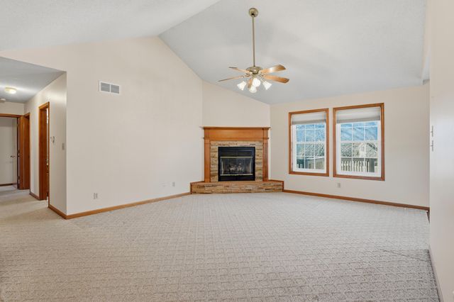 2001 KATY LN, Columbia, MO 65203