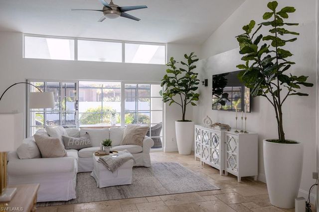 386 Ashbury WAY, Naples, FL 34110