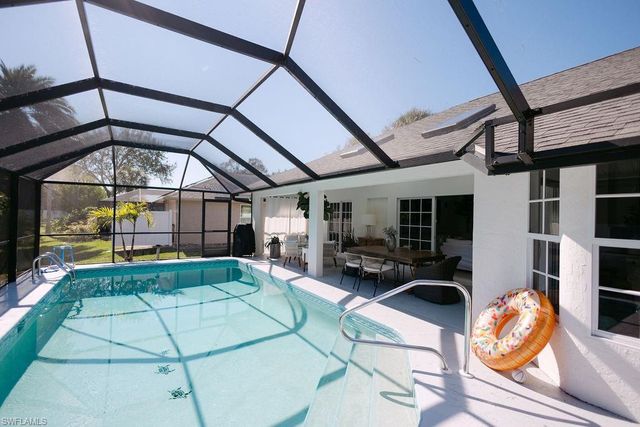 386 Ashbury WAY, Naples, FL 34110