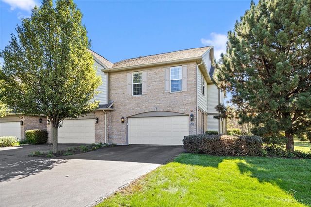 2010 IVY RIDGE Drive, Hoffman Estates, IL 60192