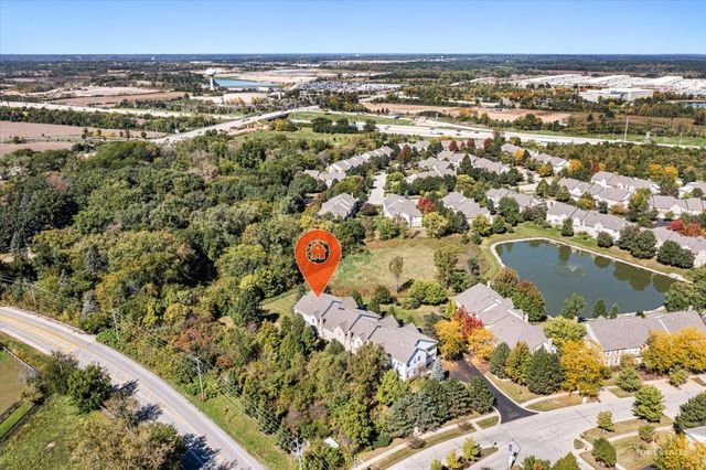 2010 IVY RIDGE Drive, Hoffman Estates, IL 60192