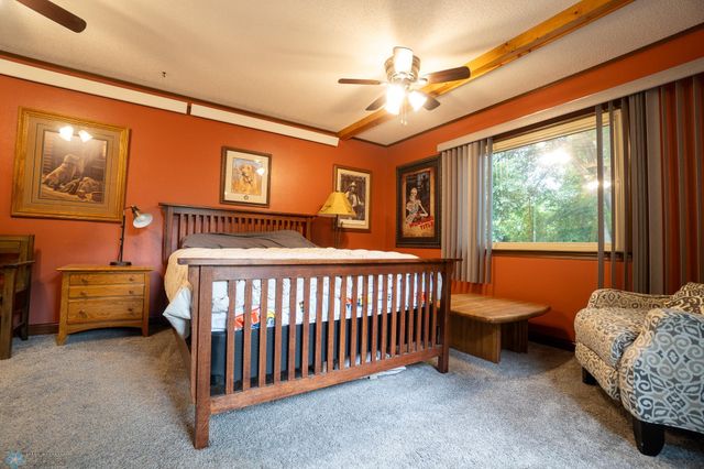 1606 5th Street N, Fargo, ND 58102