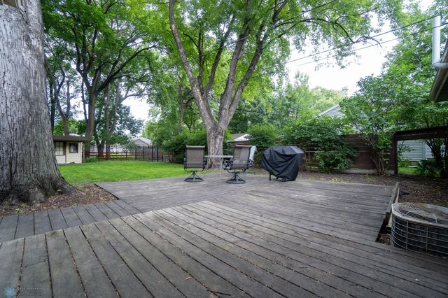 1606 5th Street N, Fargo, ND 58102