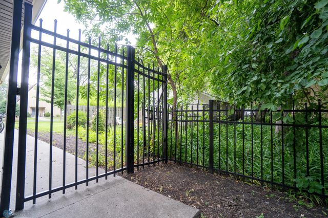1606 5th Street N, Fargo, ND 58102