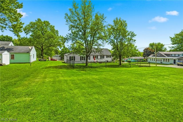 201 Menegay Road, Louisville, OH 44641