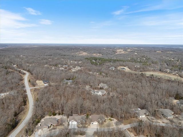 58 Sidlaw Hills Drive, Bella Vista, AR 72715