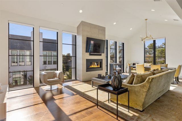 4502 Abbott Avenue 302, Highland Park, TX 75205