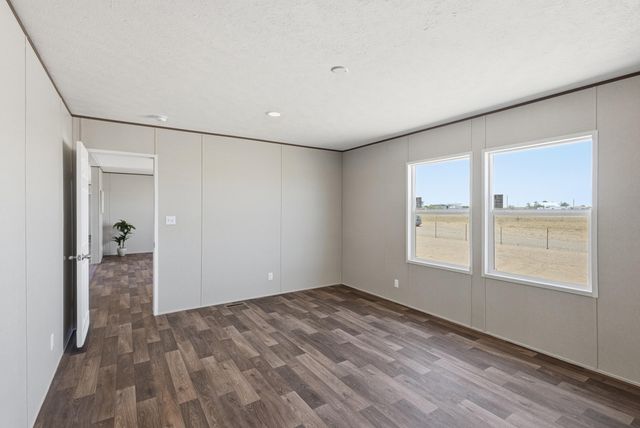 34 Hinson Road, Belen, NM 87002