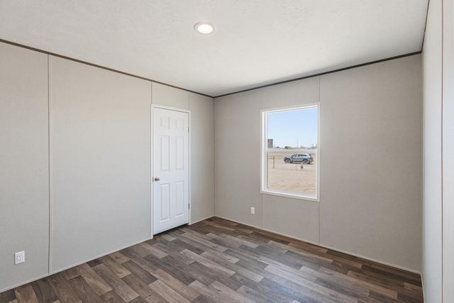 34 Hinson Road, Belen, NM 87002