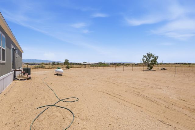 34 Hinson Road, Belen, NM 87002