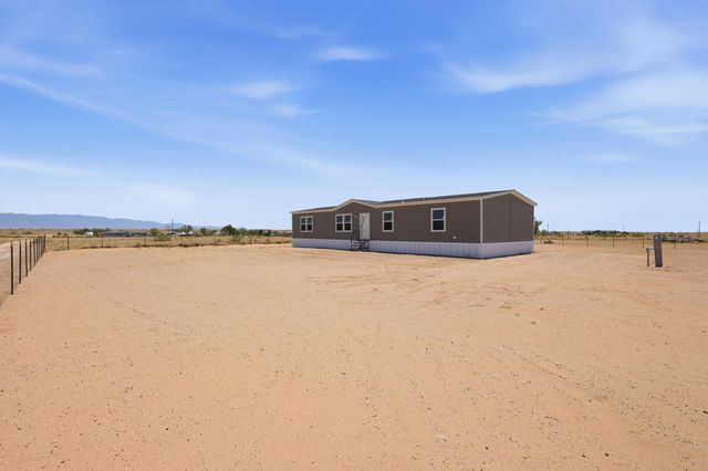 34 Hinson Road, Belen, NM 87002