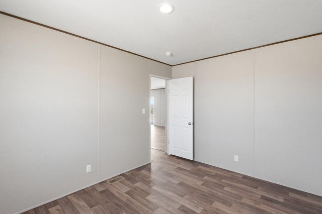 34 Hinson Road, Belen, NM 87002