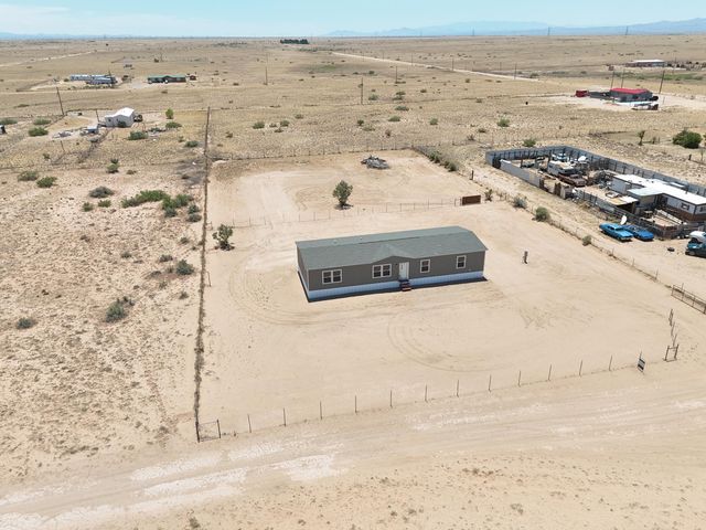 34 Hinson Road, Belen, NM 87002