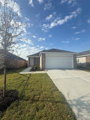 1739 W Stroker Road, Crosby, TX 77532