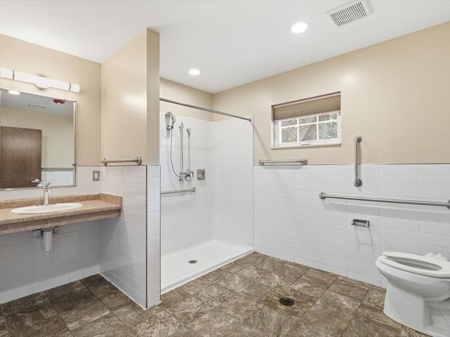 444 McElheny Rd., Shaler, PA 15116