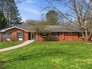 444 McElheny Rd., Shaler, PA 15116