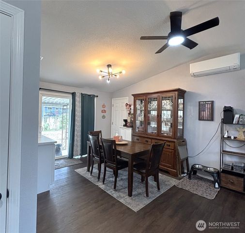 17217 10th Avenue E, Spanaway, WA 98387