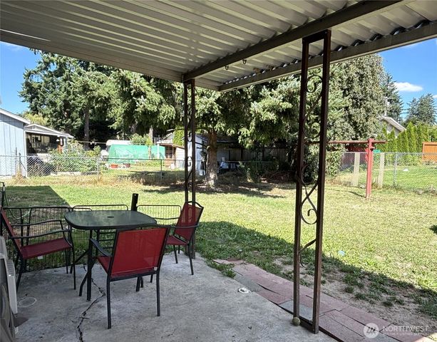 17217 10th Avenue E, Spanaway, WA 98387