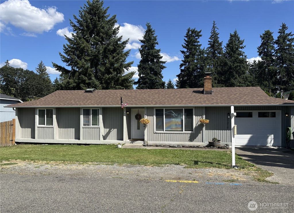 17217 10th Avenue E, Spanaway, WA 98387