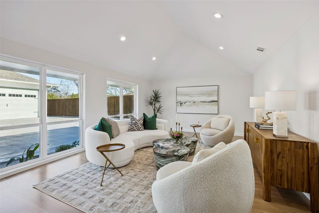 11010 Russwood Circle, Dallas, TX 75229