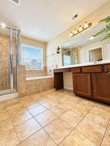 14226 Rim Side Trail, Houston, TX 77045