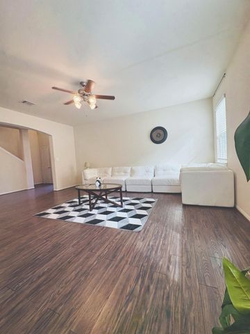 14226 Rim Side Trail, Houston, TX 77045