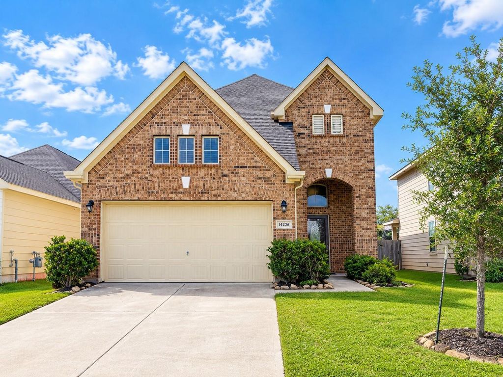 14226 Rim Side Trail, Houston, TX 77045