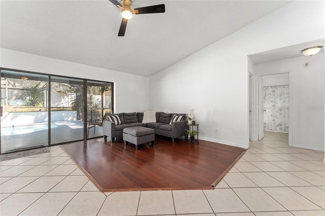 5385 AEOLUS WAY, Orlando, FL 32808