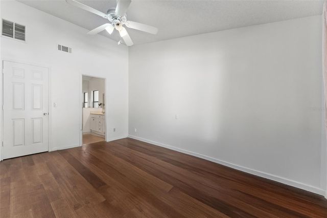 5385 AEOLUS WAY, Orlando, FL 32808