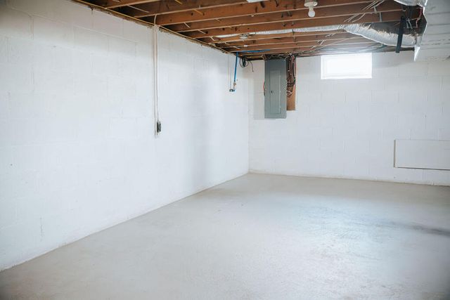 477 Wildcat Ridge, Rogers, KY 41365