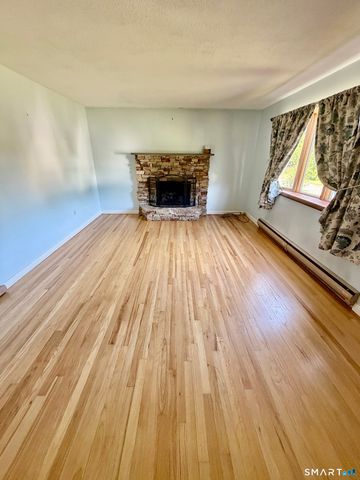 232 Lakeside Boulevard East, Waterbury, CT 06708