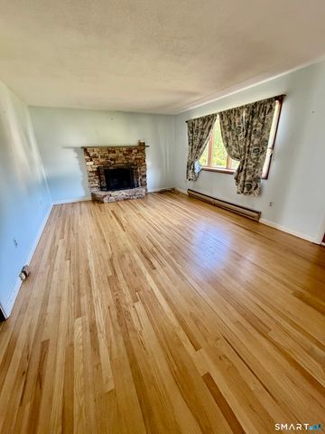 232 Lakeside Boulevard East, Waterbury, CT 06708