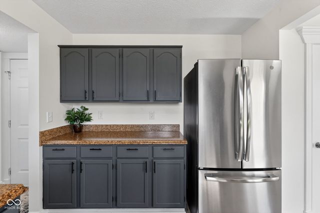 6115 Glebe Drive, Indianapolis, IN 46237