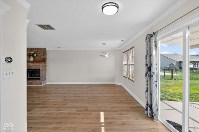 6115 Glebe Drive, Indianapolis, IN 46237