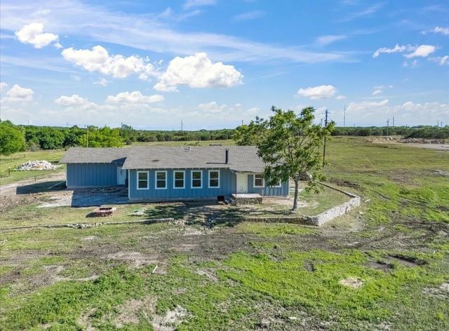 4402 Colony Road, Granbury, TX 76048