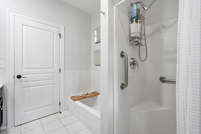 219 Hilliard Boulevard, Manahawkin, NJ 08050