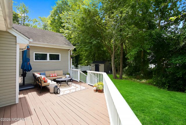 219 Hilliard Boulevard, Manahawkin, NJ 08050