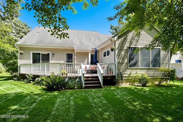 219 Hilliard Boulevard, Manahawkin, NJ 08050